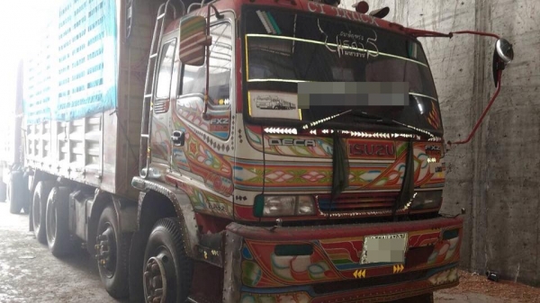 รถสิบล้อ Isuzu DECA 320 คอกเกษตรดั้มเหล็ก  แม่ลูก ปี50 รถสวยพร้อมใช้งาน ราคาต่อรองได้