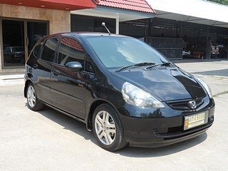 HONDA JAZZ 1.5 AUTO I-DSI ปี 2004 จัดไฟแนนซ์ง่าย ไม่ต้องมีคนค้ำ T.086-527-9533