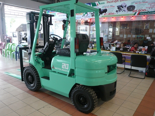 ขายรถโฟล์คลิฟท์ MITSUBISHI รุ่น FG20 ราคา 185,000 บาท นำเข้าจากประเทศญี่ปุ่น 100\% ไม่เคยใช้งานในไทย