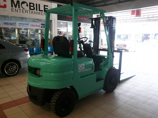 ขายรถโฟล์คลิฟท์ MITSUBISHI รุ่น FG20 ราคา 185,000 บาท นำเข้าจากประเทศญี่ปุ่น 100\% ไม่เคยใช้งานในไทย