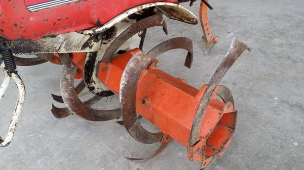 รถพรวนดิน ROBIN   รุ่น PR15 เก่าญี่ปุ่น ขนาด 3.5 แรง เครื่องยนต์ติดง่าย  สภาพดีพร้อมใช้งาน