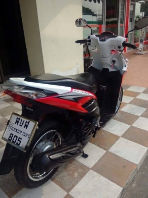 Click i ปี 2555 รถสวยสดใส สภาพดีมากๆ รถเดิมๆ หัวฉีดประหยัดน้ำมัน