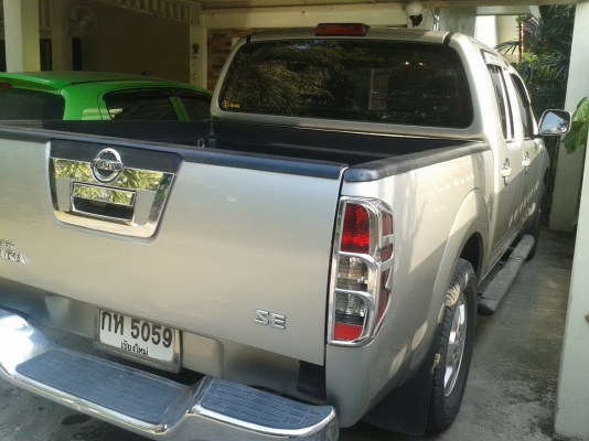 ขายรถ nissan navara 4ประตู