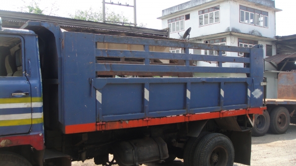 ็HINO KM500 ดั๊ม5คิว เครื่องดี ยางดี คัสฃีสวย ยาง825/16 คานหน้า-เฟืองท้ายเอฟ พวงมาลัยเพาเวอร์ รถพร้อมใช้ ราคาถูก