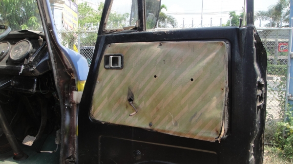 ็HINO KM500 ดั๊ม5คิว เครื่องดี ยางดี คัสฃีสวย ยาง825/16 คานหน้า-เฟืองท้ายเอฟ พวงมาลัยเพาเวอร์ รถพร้อมใช้ ราคาถูก