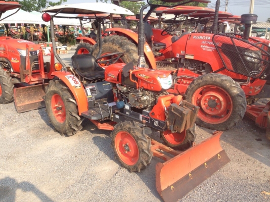 รถไถนั่งขับ KRT140Plus มือสอง