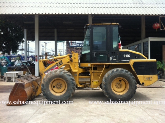 รถตัก ยี่ห้อ CAT รุ่น 910G S/N AKR002XX นำเข้า สภาพดี บจก.สหสินอีควิปเม้นท์ โทร.081-5851880, 02-5168100-1 www.sahasinequipment.com