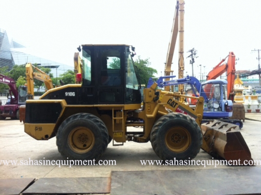 รถตัก ยี่ห้อ CAT รุ่น 910G S/N AKR002XX นำเข้า สภาพดี บจก.สหสินอีควิปเม้นท์ โทร.081-5851880, 02-5168100-1 www.sahasinequipment.com