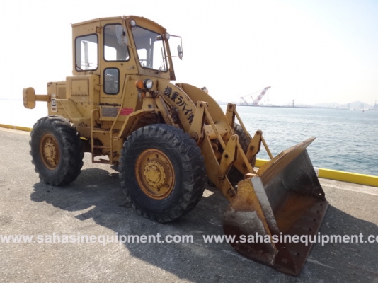 รถตัก ยี่ห้อ CAT รุ่น 920 S/N 75J4657 นำเข้า ไม่เคยใช้งานในไทย บจก.สหสินอีควิปเม้นท์ โทร.081-5851880, 02-5168100-1 www.sahasinequipment.com