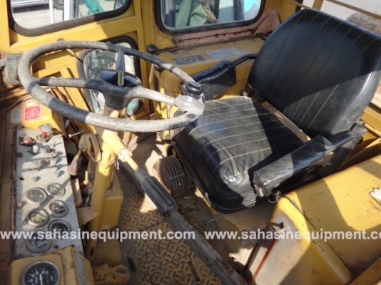 รถตัก ยี่ห้อ CAT รุ่น 920 S/N 75J4657 นำเข้า ไม่เคยใช้งานในไทย บจก.สหสินอีควิปเม้นท์ โทร.081-5851880, 02-5168100-1 www.sahasinequipment.com