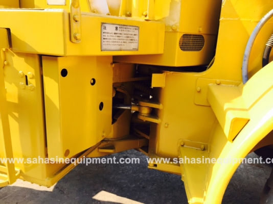 รถตัก ยี่ห้อ CAT รุ่น 950 S/N 73J1499 สภาพดี ไม่เคยใช้งานในไทย บจก.สหสินอีควิปเม้นท์ โทร.081-5851880, 02-5168100-1 www.sahasinequipment.com