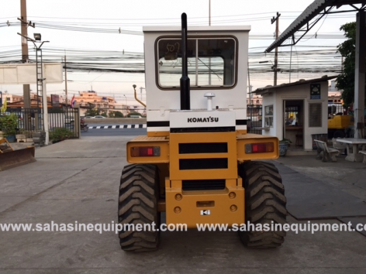 รถตัก ยี่ห้อ KOMATSU รุ่น 507 S/N 524XX นำเข้า สภาพดี บจก.สหสินอีควิปเม้นท์ โทร.081-5851880, 02-5168100-1 www.sahasinequipment.com รถตัก ยี่ห้อ KOMATSU รุ่น 507 S/N 524XX นำเข้า สภาพดี บจก.สหสินอีควิปเม้นท์ โทร.081-5851880, 02-5168100-1 www.sahasinequipment.com