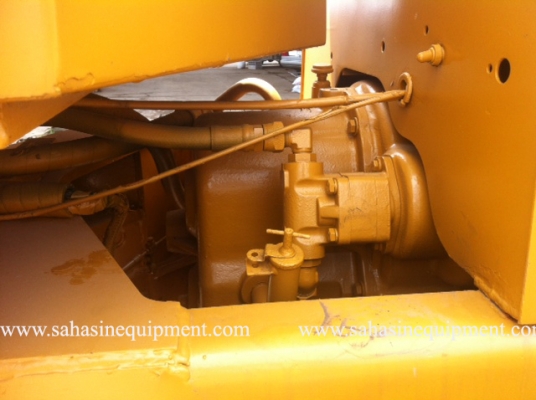 รถตัก ยี่ห้อ KOMATSU รุ่น 515 S/N 107XX นำเข้า ไม่เคยใช้งานในไทย บจก.สหสินอีควิปเม้นท์ โทร.081-5851880, 02-5168100-1 www.sahasinequipment.com