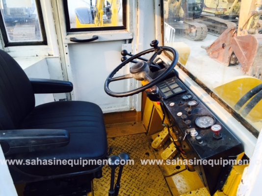 รถตัก ยี่ห้อ KOMATSU รุ่น 530-1 S/N 01A-10307 นำเข้า บจก.สหสินอีควิปเม้นท์ โทร.081-5851880, 02-5168100-1 www.sahasinequipment.com