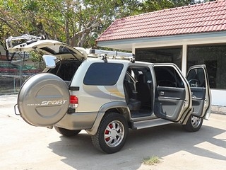 TOYOTA SPORT RIDER SR5 3.0 EFi MT 4WD ปี 2001 จัดไฟแนนซ์ได้ ไม่ต้องมีคนค้ำ T.086-527-9533