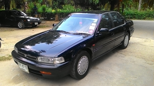 ขายรถเก๋ง แอดคอร์ด ตาเพชร ปี93 สภาพพร้อมใช้งาน สวยๆๆ(ขายแล้ว) ขายรถเก๋ง แอดคอร์ด ตาเพชร ปี93 สภาพพร้อมใช้งาน สวยๆๆ(ขายแล้ว)