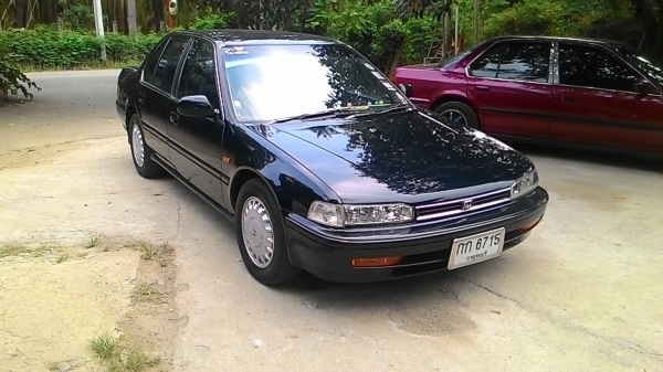 ขายรถเก๋ง แอดคอร์ด ตาเพชร ปี93 สภาพพร้อมใช้งาน สวยๆๆ(ขายแล้ว) ขายรถเก๋ง แอดคอร์ด ตาเพชร ปี93 สภาพพร้อมใช้งาน สวยๆๆ(ขายแล้ว)