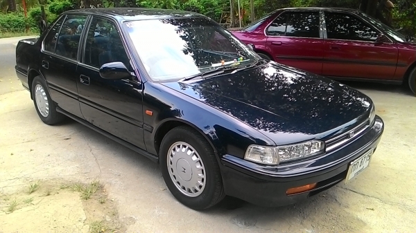 ขายรถเก๋ง แอดคอร์ด ตาเพชร ปี93 สภาพพร้อมใช้งาน สวยๆๆ(ขายแล้ว) ขายรถเก๋ง แอดคอร์ด ตาเพชร ปี93 สภาพพร้อมใช้งาน สวยๆๆ(ขายแล้ว)