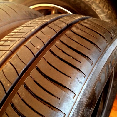ยาง14นิ้ว 1คู่ MICHELIN 175-65-14 ปี 13 ดอกเต็ม ตจวส่งได้ครับ ยาง14นิ้ว 1คู่ MICHELIN 175-65-14 ปี 13 ดอกเต็ม ตจวส่งได้ครับ