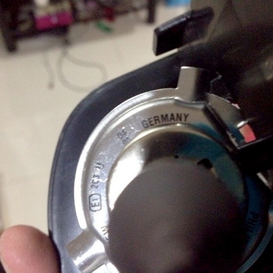 ที่ดึงเบรคมือ-หลอดไฟสีฟ้าของใหม่ 1คู่ ใส่รถเก๋งทั่วไปปกติได้เลยครับ ตจวส่งได้ ที่ดึงเบรคมือ-หลอดไฟสีฟ้าของใหม่ 1คู่ ใส่รถเก๋งทั่วไปปกติได้เลยครับ ตจวส่งได้