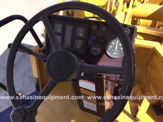 รถตัก ยี่ห้อ KOMATSU รุ่น WA70-1 S/N 12206 นำเข้า บจก.สหสินอีควิปเม้นท์ โทร.081-5851880, 02-5168100-1 www.sahasinequipment.com