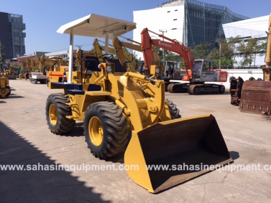 รถตัก ยี่ห้อ KOMATSU รุ่น WA70-1 S/N 12206 นำเข้า บจก.สหสินอีควิปเม้นท์ โทร.081-5851880, 02-5168100-1 www.sahasinequipment.com
