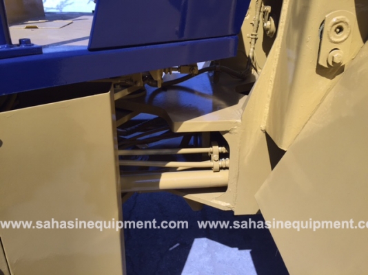 รถตัก ยี่ห้อ KOMATSU รุ่น WA70-1 S/N 12206 นำเข้า บจก.สหสินอีควิปเม้นท์ โทร.081-5851880, 02-5168100-1 www.sahasinequipment.com