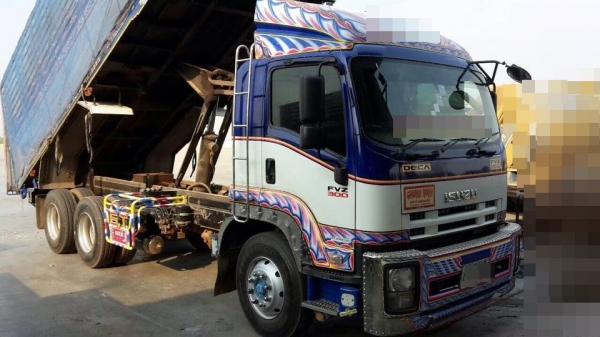 ขายรถสิบล้อ Isuzu DECA FVZ 300 คอกเกษตรดั้มเนียม อู่ST  แม่ลูก ปี53 รถสวยพร้อมใช้งาน ราคาต่อรองได้