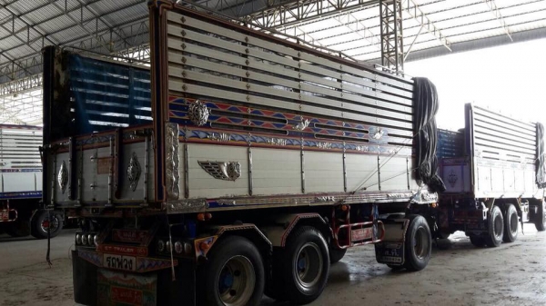 ขายรถสิบล้อ Isuzu DECA FVZ 300 คอกเกษตรดั้มเนียม อู่ST  แม่ลูก ปี53 รถสวยพร้อมใช้งาน ราคาต่อรองได้