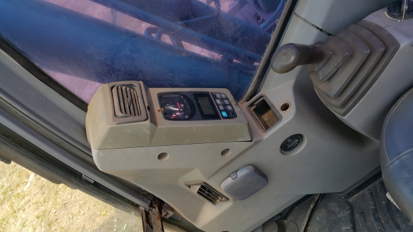 ขายรถแบคโฮ KOBELCO SK.200-YN08 เล่มทะเบียน ไฟฟ้ามี ช่วงล้างเต็ม รถสวยมากๆ ราคา.1650000 สนใจโทรด่วน ขายรถแบคโฮ KOBELCO SK.200-YN08 เล่มทะเบียน ไฟฟ้ามี ช่วงล้างเต็ม รถสวยมากๆ ราคา.1650000 สนใจโทรด่วน