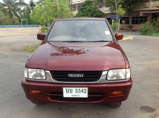 RODEO แซสซีสวย รถสวย แอร์เย็น เอกสารพร้อม ภาษีไม่ขาด