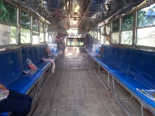 ขายรถรับส่งนักเรียน 6 ล้อ ELF กระจกไฟฟ้า มีเอร์ แคสชีสวยไม่ผุ100เปอร์เซน เครื่องดีแน่น มีเล่มพร้อมโอน