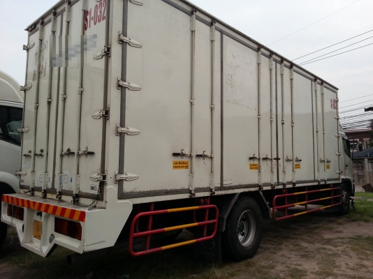 ขายขาย Hino MEGA500 6ล้อ ตู้10บาน ปี53 Tel.0872508883 (คิงส์)