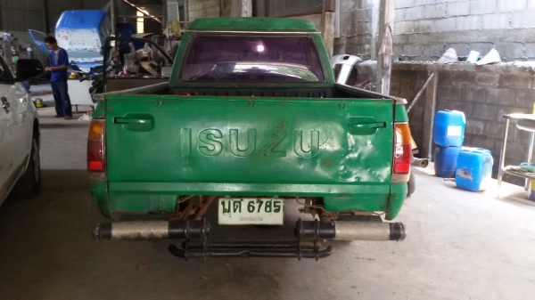 ขายรถกะบะแค็ปISUZU-KB2200 เครื่องดี คัสซีสวยมากรถใช้งานปกติทุกวัน