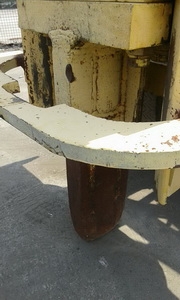 ขาย - รถตอกพื้น ทุบถนน ทุบคอนกรีต ตอก ทุบปูน ARROW D353 เสาสูง 10 ฟุต ขาย - รถตอกพื้น ทุบถนน ทุบคอนกรีต ตอก ทุบปูน ARROW D353 เสาสูง 10 ฟุต