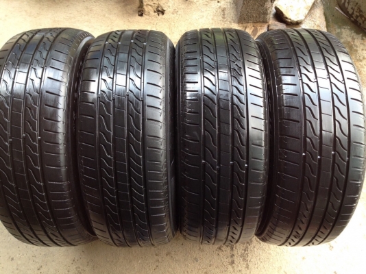 ยางมิชลิน215 60R16ปี2013ถูกๆ