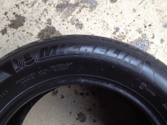 ยางมิชลิน215 60R16ปี2013ถูกๆ