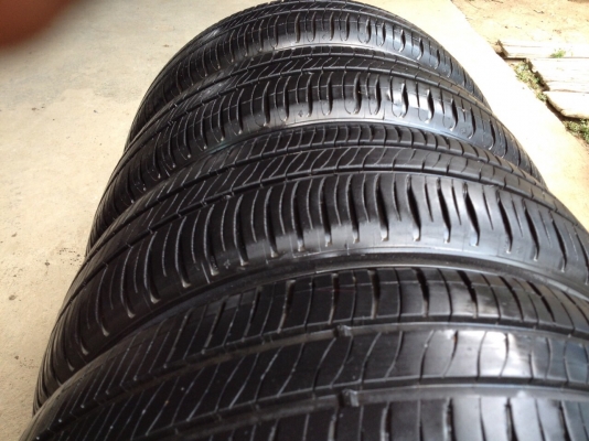 ยางมิชลิน185 60R15ปี2013ถูกคุ้มๆ ยางมิชลิน185 60R15ปี2013ถูกคุ้มๆ