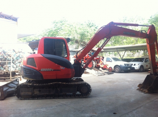 ขายด่วน!! 8 ตัน Kubota ขายด่วน!! 8 ตัน Kubota