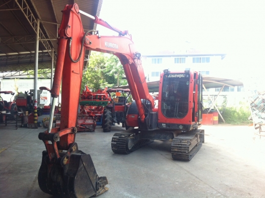 ขายด่วน!! 8 ตัน Kubota