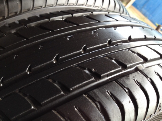 ยางYOKOHAMA 185 60R15ปี2013ถูกคุ้มๆ