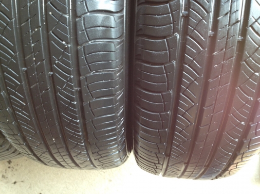 ยางมิชลิน215 70R16ปี2013สวยคุ้มๆ ยางมิชลิน215 70R16ปี2013สวยคุ้มๆ