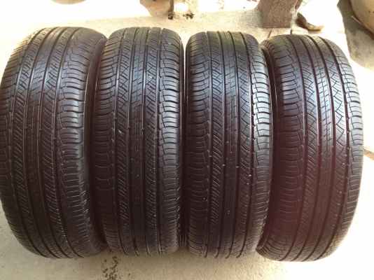 ยางมิชลิน215 70R16ปี2013สวยคุ้มๆ ยางมิชลิน215 70R16ปี2013สวยคุ้มๆ