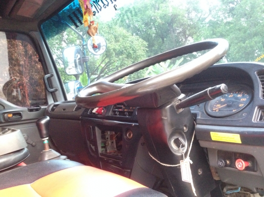 ISUZU DECA 320 มีระบบลากจูง ปี48 รถวิ่งได้ 130000 กว่าๆ