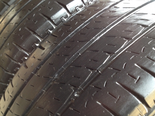 ยางรถกระบะมิชลิน195R15ปี2014ถูกคุ้มๆ ยางรถกระบะมิชลิน195R15ปี2014ถูกคุ้มๆ