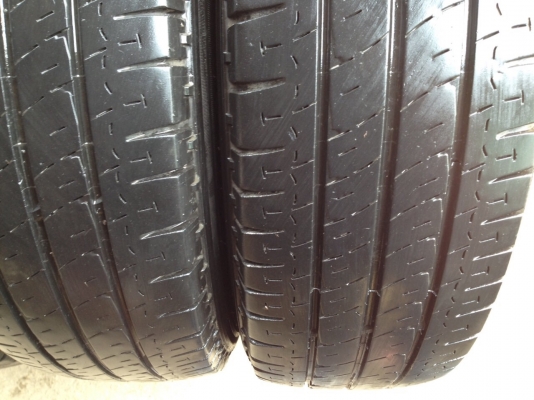 ยางรถกระบะมิชลิน195R15ปี2014ถูกคุ้มๆ ยางรถกระบะมิชลิน195R15ปี2014ถูกคุ้มๆ