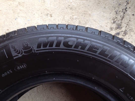 ยางรถกระบะมิชลิน195R15ปี2014ถูกคุ้มๆ ยางรถกระบะมิชลิน195R15ปี2014ถูกคุ้มๆ