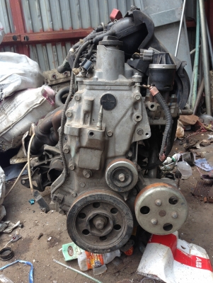 ขาย...เครื่อง ฮอนด้าพร้อมเกียร์ไว้ทำอะไหล่ครับ