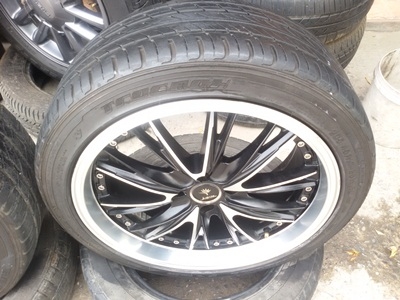 ขายล้อ Kranze Sportขอบ17 4รู100 7.5 ET42 พร้อมยาง 4 ล้อ