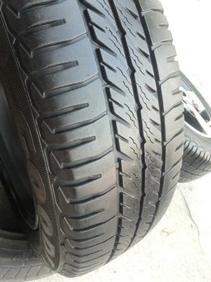 ขายล้อแม็กHONDA  4รู100 ขอบ15 ยางปี12  4 ล้อ